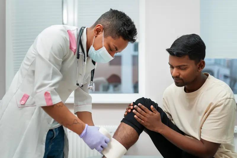 Arthroscopic Lateral Release: Procedure & Recovery Guide